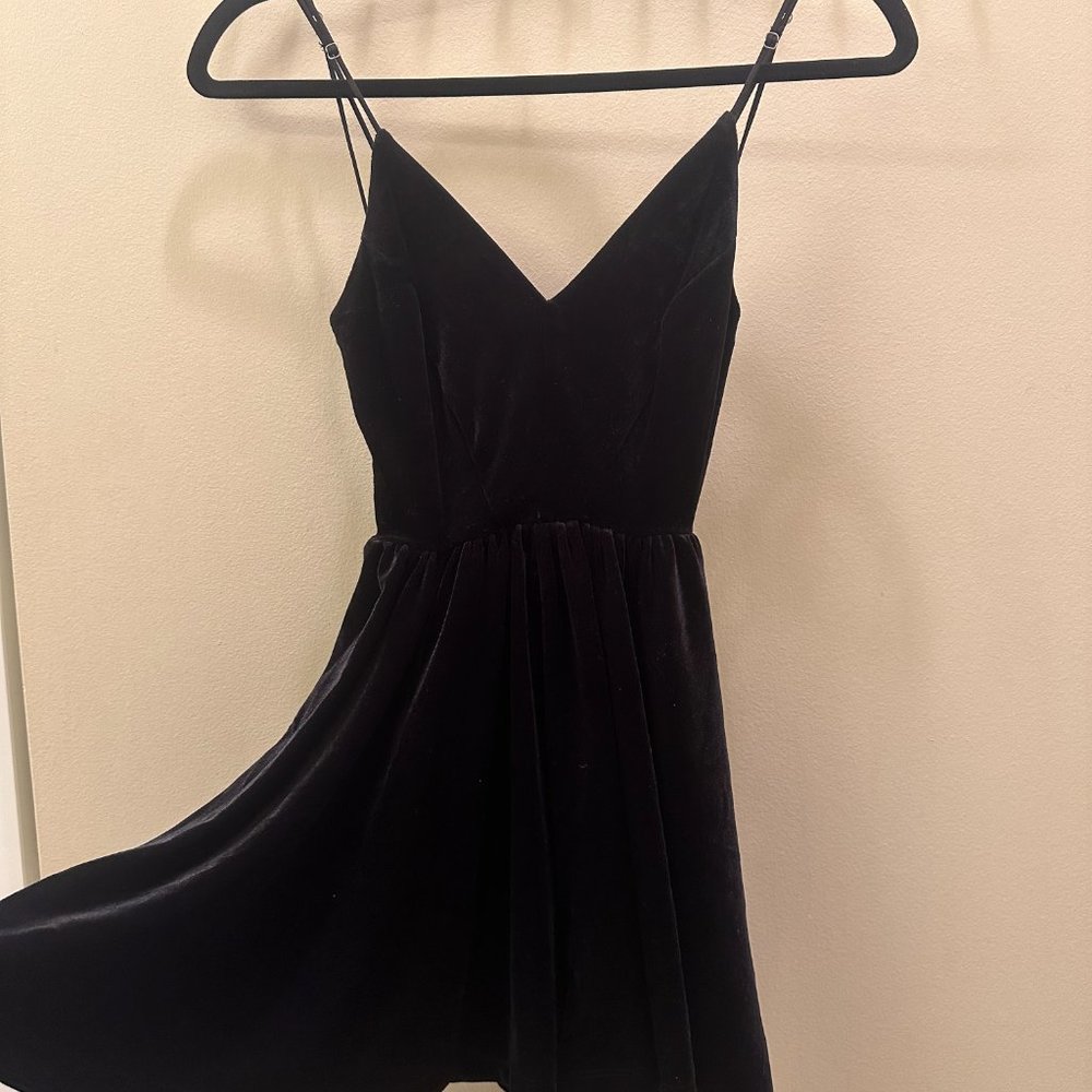 URBAN OUTFITTERS Silence + Noise Velvet Romper